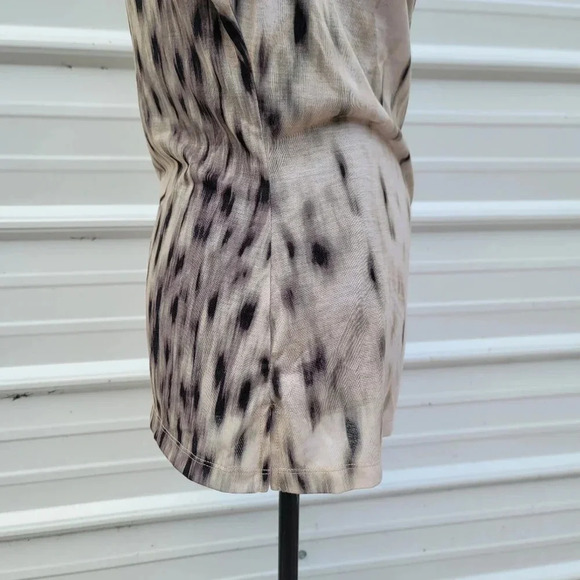 NWOT Kenneth Cole Reaction Top L Tan Beige Animal Print Draped Neck Tee Shirt - Picture 10 of 10